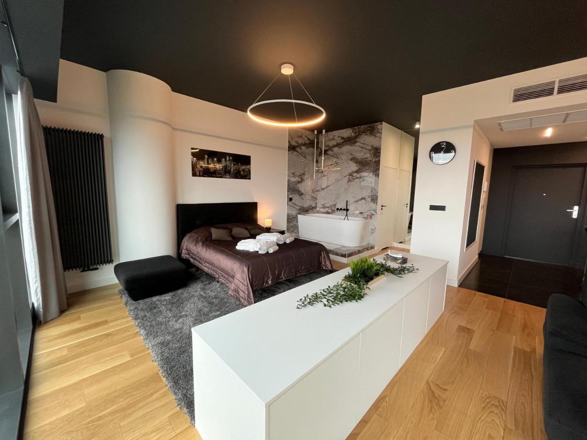Hanza Tower - Luxurious Apartment 60M2 - 15Th Floor City View Szczecin Exterior photo